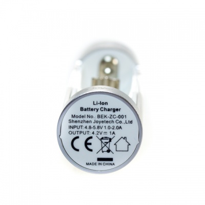 Зарядное устройство Joyetech Mega USB для аккумуляторов 18650, 18350 и т.д. - фото 2 Зарядное устройство Joyetech Mega USB для аккумуляторов 18650, 18350 и т.д. - фото 2